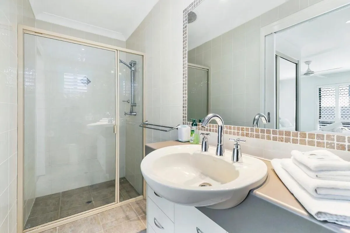 Holiday home Yalla24-Luxury Resort Style Home Mooloolaba