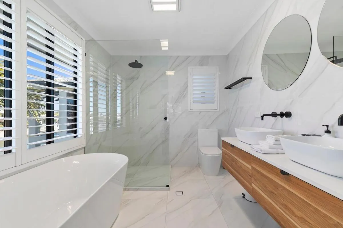 Yalla24-Luxury Resort Style Home Mooloolaba Holiday home
