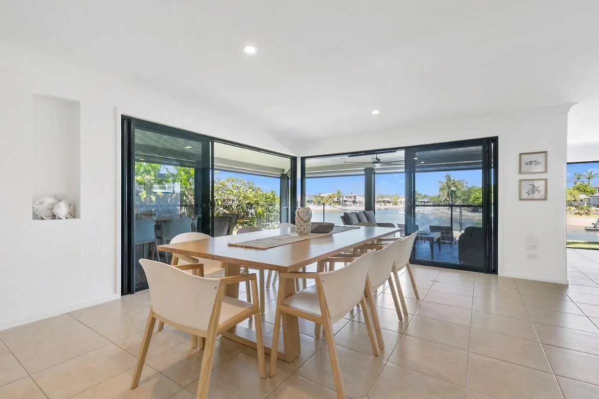 Holiday home Yalla24-Luxury Resort Style Home Mooloolaba Australia